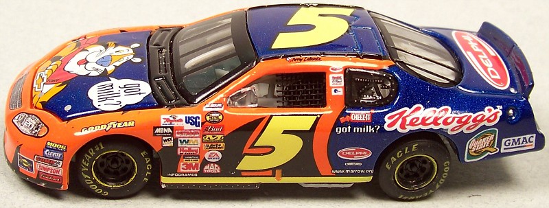 2004 #5 Terry Labonte 1/64 The Incredibles NASCAR Collector Series Diecast 