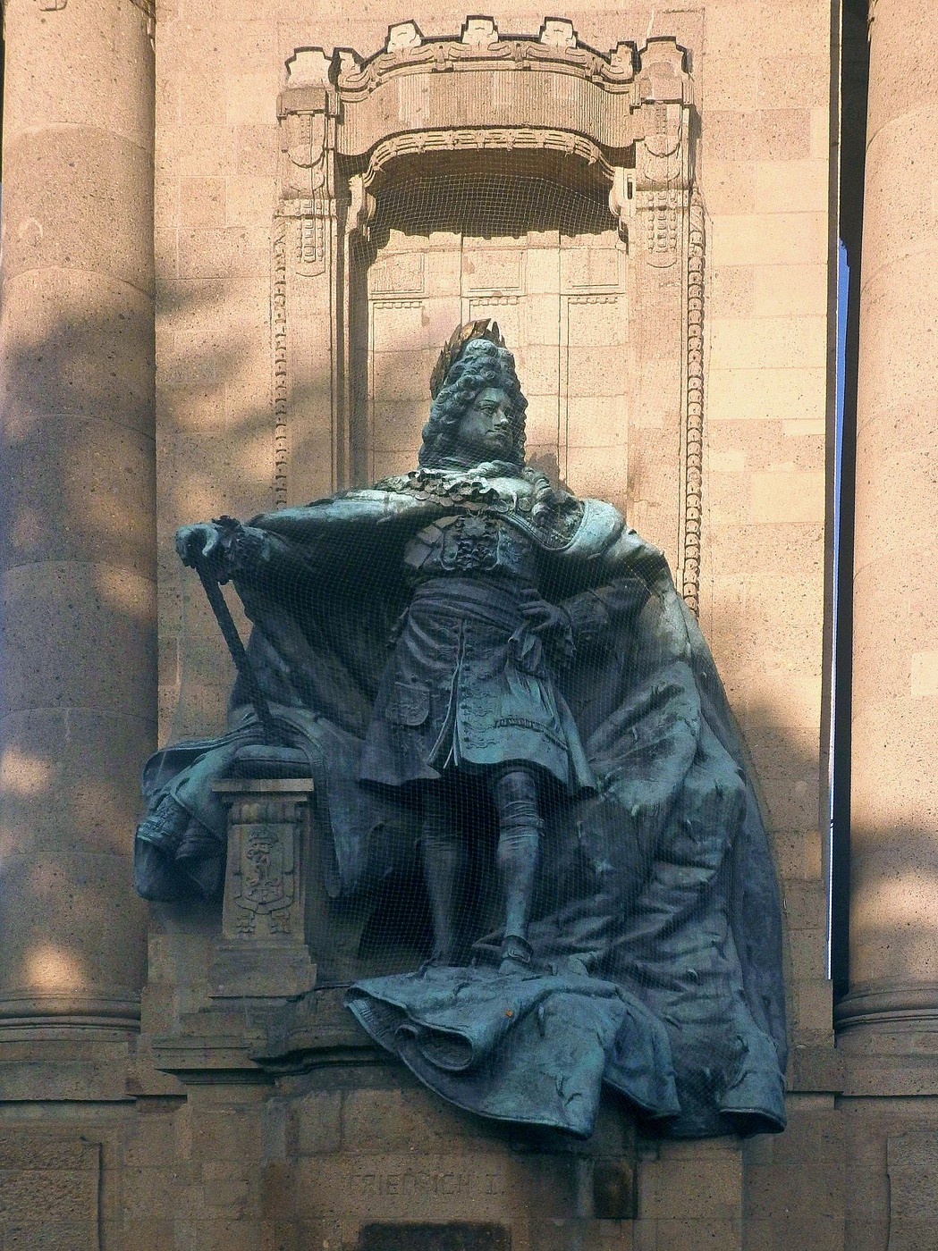 Friedrich I., Charlottenburger Tor
