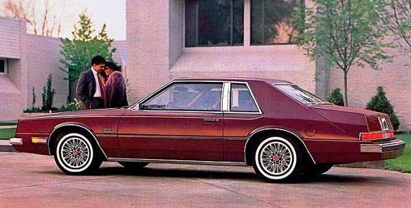 1983-Chrysler-Imperial-red